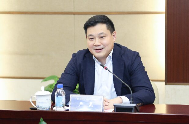 嚴昊1微信圖片_20230317102256_proc.jpg