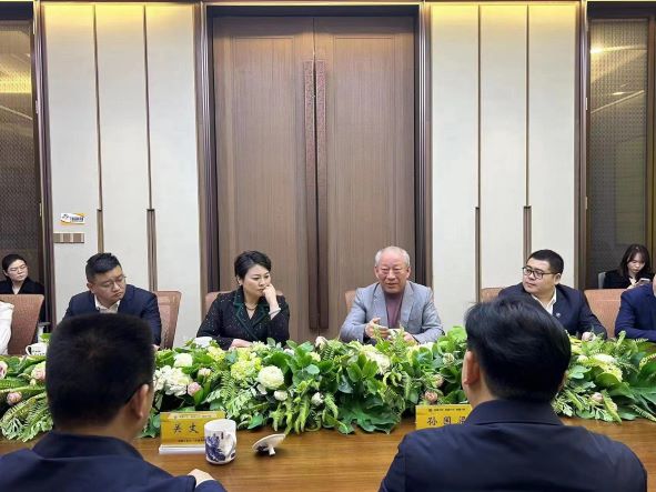 嚴介和微信圖片_20230324113433.jpg
