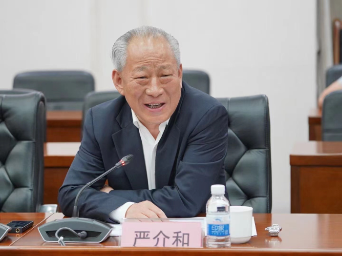 與克拉瑪依市人民政府戰略合作簽約儀式1.png