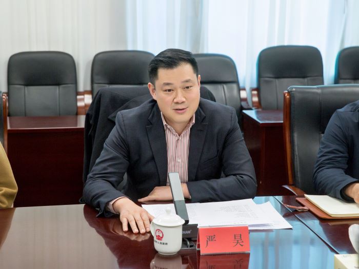 20231206嚴昊主席與遼寧省鞍山市委常委、海城市委書記陸薦援，市長楊野會談1.jpg